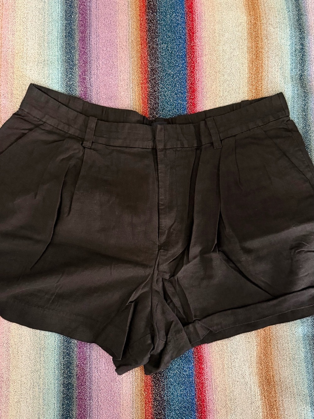 GAP Black High Rise Linen-Blend Shorts
